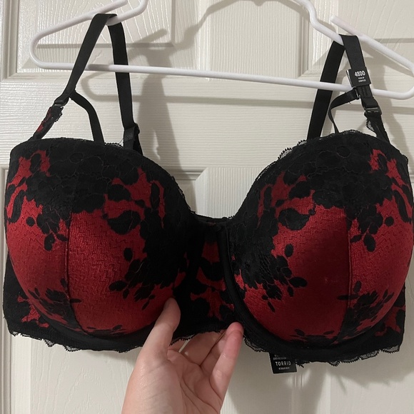 torrid Other - Sexy strapless bra (optional straps included)